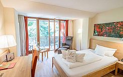  Der Preis ab 751,00 € gilt 
 pro Person im DZ 
 f&uuml;r 3 &Uuml;bernachtungen. 