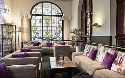  Der Preis ab 249,00 € gilt 
 pro Person im Komfort-DZ 
 f&uuml;r 2 &Uuml;bernachtungen. 