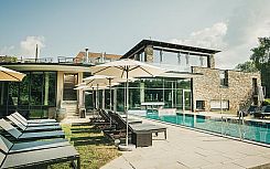  Der Preis ab 1.067,00 € gilt 
 pro Person 
 f&uuml;r 7 &Uuml;bernachtungen. 