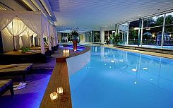 Der Preis ab 376,00 € gilt
pro Person im Komfort Doppelzimmer
für 2 Übernachtungen.