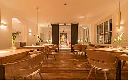 Restaurant Hirschknig Gourmet - Romantik Hotel Hirschen in 92331 Parsberg