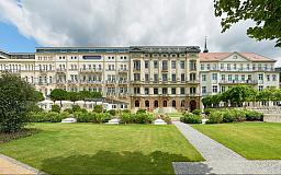 Auenansicht vom Garten - Hotel Elbresidenz an der Therme Bad Schandau in 01814 Bad Schandau