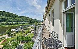 Blick Zimmer Elbseite - Hotel Elbresidenz an der Therme Bad Schandau in 01814 Bad Schandau
